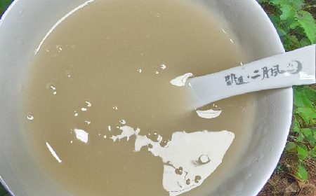 有機野生葛根粉:傳統(tǒng)養(yǎng)生食材的現(xiàn)代魅力