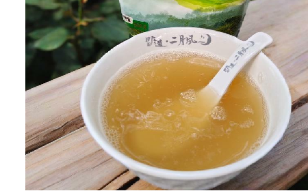 春日出游，保溫杯里面放什么最好，二月風(fēng)有機(jī)野生葛根粉陪你潤養(yǎng)全程