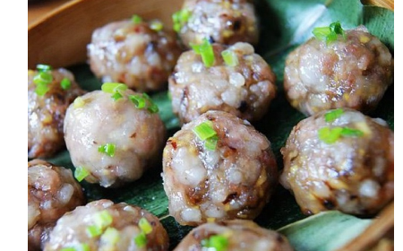 葛尚好生活｜周末圍坐，揉出一鍋藏著煙火與歡喜的葛粉圓子